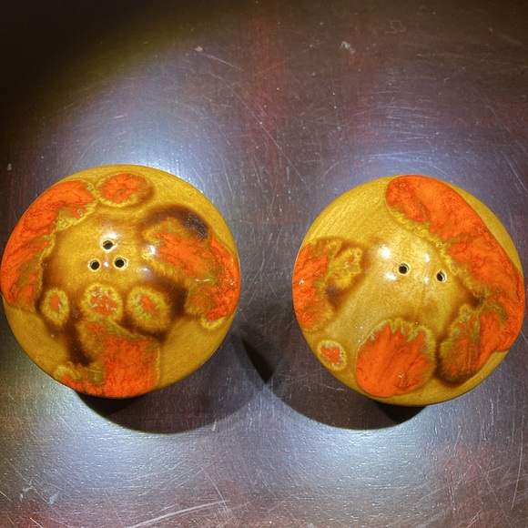 Vintage 60’s Groovy Glazed Mushroom Salt & Pepper Shaker Set, Art Deco , MCM - Picture 4 of 7